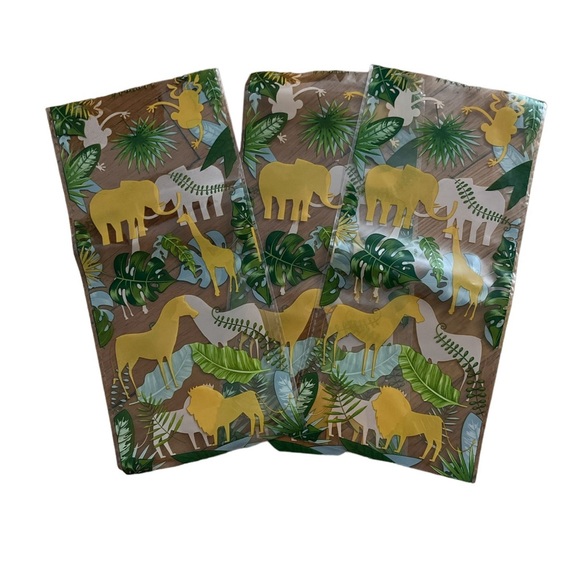 Bundle of Two Wild Birthday Decorations - Picture 8 of 14